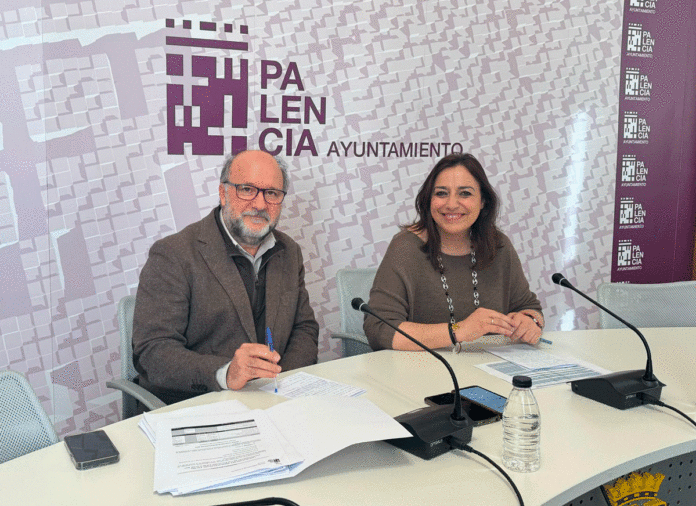 Carlos-Hernandez-y-Miriam-Andrés-durante-la-presentación-de-la-liquidación-presupuestaria-2024