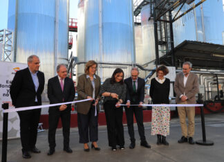 Visita al Centro de Producción Factoría de Especialidades de Repsol en Palencia, acto de presentación de la nueva línea de inversión de la compañía. Foto: Brágimo ICAL