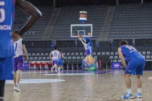 Derbi entre Filipenses y CB Palencia