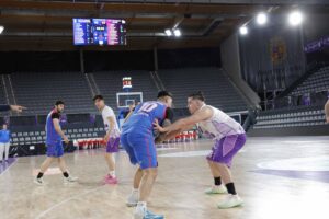 Derbi entre Filipenses y CB Palencia