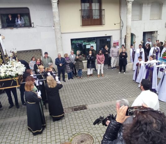 (Galería) Baltanás vive su Domingo de Resurrección