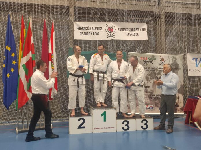 Martín Riesgo en el podio