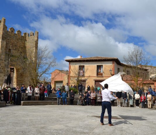 (Galería) El estandarte ‘revolotea’ en Astudillo