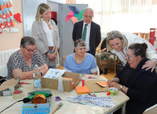 La Junta destina 4,6 millones de euros a la inserción laboral de personas con discapacidad en 2025