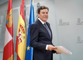 La Junta exige a Renfe que rectifique y denuncia que Castilla y León “siempre pierde” con Óscar Puente