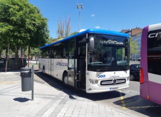 La Junta no pidió las ayudas al transporte porque quiere “ir mucho más allá” y ve “bastante exiguas” las bonificaciones del Ministerio