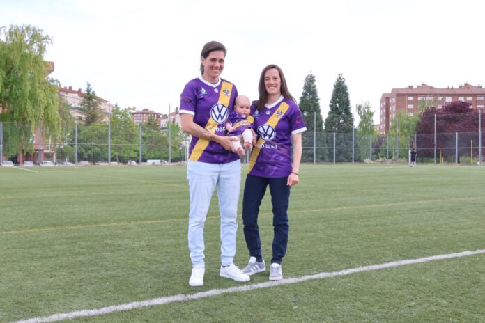 Elena González y Yurema Casado, Palencia Fútbol Femenino. Fotografía: Rubén Díaz (@fotografiardiaz)