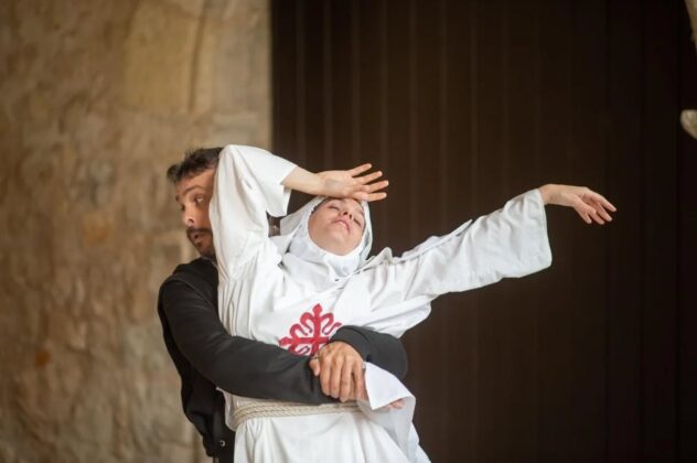 Actuaci&oacute;n "Contiene Teatro" Palencia. La Kimera