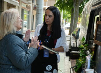 Más de 1.000 personas ya han pasado por el Coffee Truck de Roams