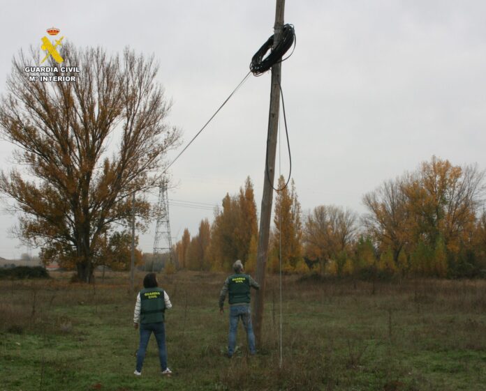 Seis investigados por siete nuevos robos de cable telefónico en Palencia
