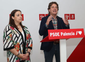 Visita del secretario de Ciudades y Áreas Metropolitanas del PSOE, Javier Ayala