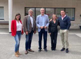 Guardo estudia con la UNED la reapertura de un Aula de la Universidad a Distancia