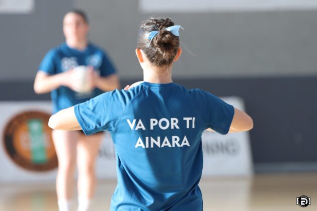 Rub&eacute;n D&iacute;az (@fotografiardiaz). Club Balonmano Palencia Femenino vs CBM Maravillas
