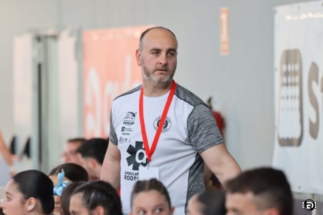 Rub&eacute;n D&iacute;az (@fotografiardiaz). Club Balonmano Palencia Femenino vs CBM Maravillas