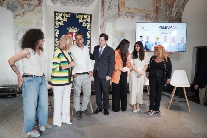 Presentación del programa Relevo Generacional del Autónomo (RELEVACYL)