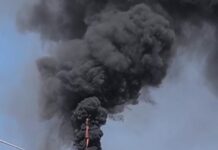 (VÍDEO) Arde un aerogenerador en Hornillos de Cerrato Arde un molino en Hornillos de Cerrato