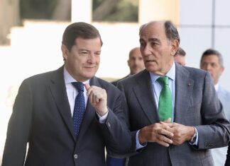 Desayuno informativo con el presidente de la Junta de Castilla y León