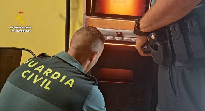 Guardia Civil Palencia registro.jpg