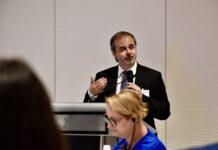 Chocolates Trapa asiste como representante española a la mesa redonda sobre la crisis del cacao en el Parlamento Europeo Trapa, única marca española en la mesa europea sobre la crisis del cacao