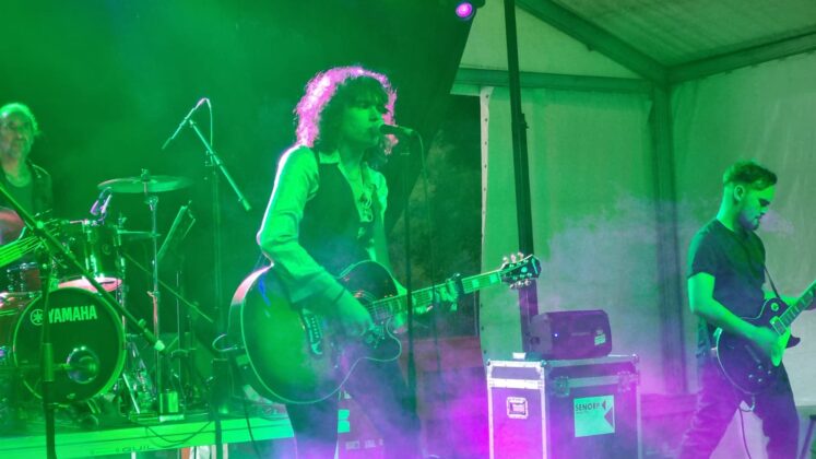 Tributo a Bunbury y H&eacute;roes del Silencio en Grijota