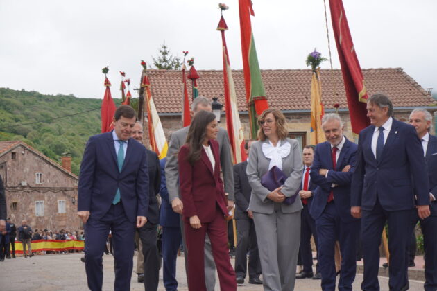 Visita de los Reyes a Bra&ntilde;osera. Fotograf&iacute;a: Layra Teixeira