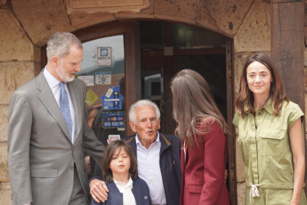 Visita de los Reyes a Bra&ntilde;osera. Fotograf&iacute;a: Layra Teixeira