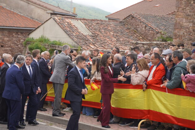 Visita de los Reyes a Bra&ntilde;osera. Fotograf&iacute;a: Layra Teixeira