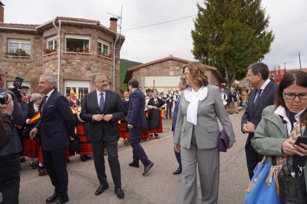 Visita de los Reyes a Bra&ntilde;osera. Fotograf&iacute;a: Layra Teixeira