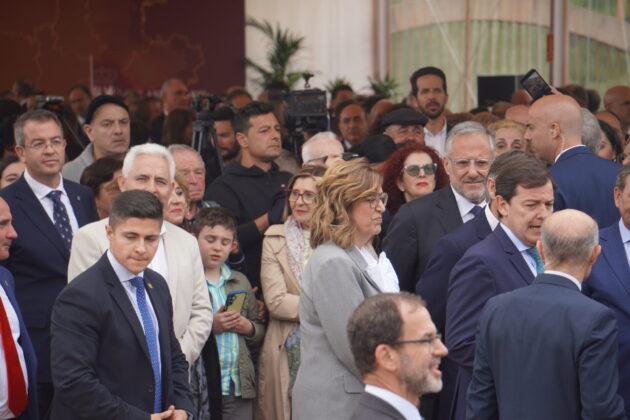 Visita de los Reyes a Bra&ntilde;osera. Fotograf&iacute;a: Layra Teixeira