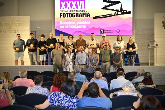Foto de familia de los ganadores