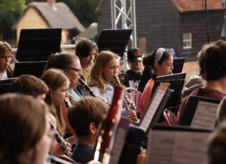 La Orquesta y Coro del “Buckinghamshire Music Trust” actúa mañana en la Catedral de Palencia