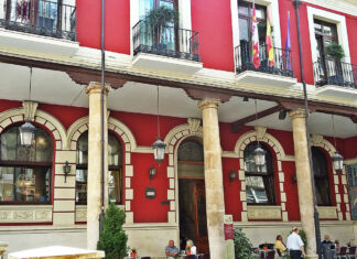 VOX solicita la declaración del Casino de Palencia como Bien de Interés Cultural