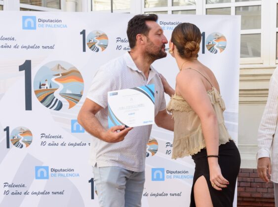 Fotos entrega becas a deportistas. Diputaci&oacute;n de Palencia