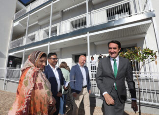 Junta entrega vivienda pública en Paredes de Nava