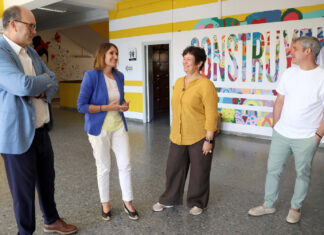 La consejera Rocío Lucas en el IES Alonso Berruguete