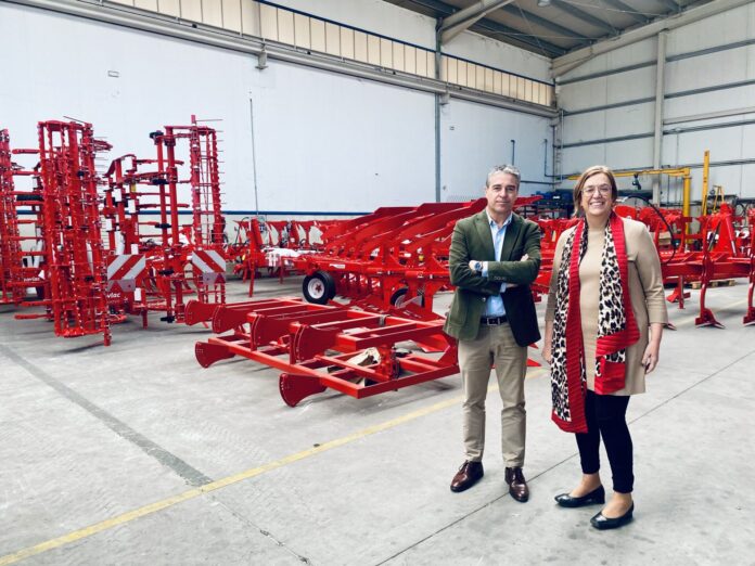 Foto reciente de una visita de la Diputación al polígono de Venta de Baños