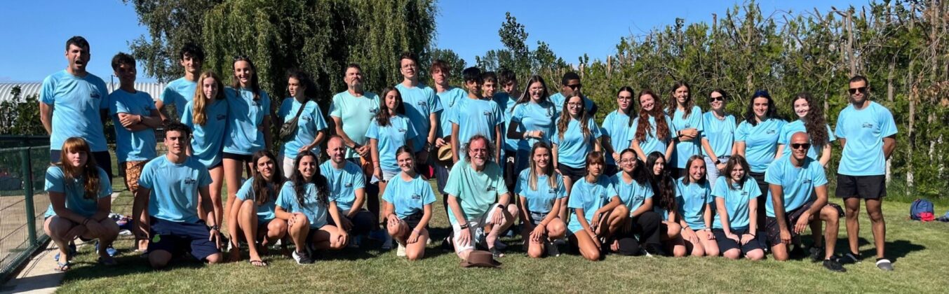 Voluntarios del Campamentos urbanos Don Bosco 2025 y el Campamento Rural TOSI