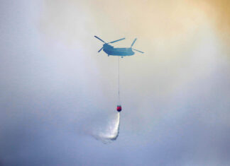 Medios aéreos en Boca de Huérgano, León. ICAL