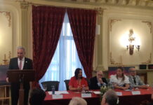 Ángel Miguel ensalza el “pequeño tesoro, casi un regalo, a la ciudad y provincia” que es el Casino de Palencia en el pregón de ferias