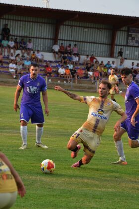 Becerril - Palencia Cristo Atl&eacute;tico, Copa Diputaci&oacute;n 2025. Fotograf&iacute;a, Julio Robles