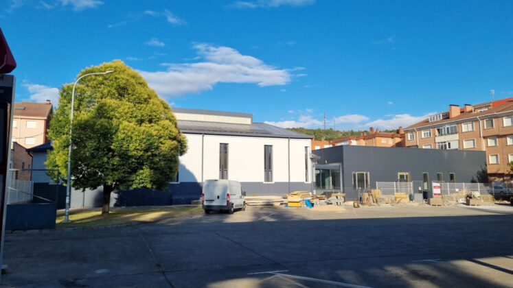 Centro Polivalente Salda&ntilde;a