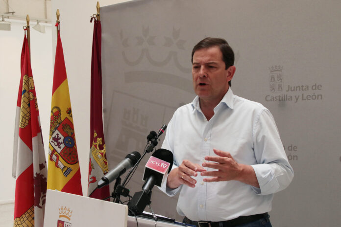 Rueda de prensa del presidente Alfonso Fernández Mañueco tras la reunión del CECOPI en León. Fotografía: Peio García (ICAL)