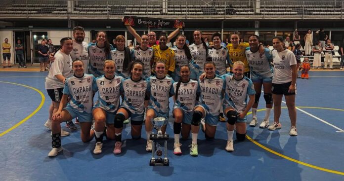 María Sancha y Ania Ramos con el Atlético Guardés María Sancha y Ania Ramos con el Atlético Guardés