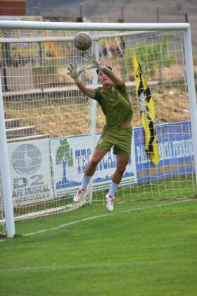 Astudillo contra Palencia Cristo Atl&eacute;tico. Fotograf&iacute;a: Julio Robles