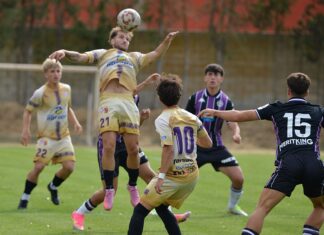El Palencia Cristo Atlético debuta en pretemporada con empate sin goles ante el Real Valladolid ‘B’ Palencia Cristo Atlético contra Real Valladolid 'B'. Fotografía: Julio Robles