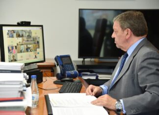 La Junta rechaza la propuesta del Gobierno de reducir a dos años la duración de los nombramientos del personal interino