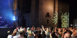 Así fue el concierto de La Perra Blanco en Palencia en Negro. Fotografía: Julio Robles