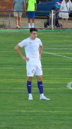 CD Becerril contra Palencia Cristo Atl&eacute;tico. Fotograf&iacute;a: Dani V.