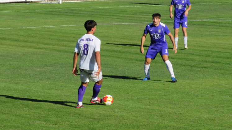 CD Becerril contra Palencia Cristo Atl&eacute;tico. Fotograf&iacute;a: David del Pico