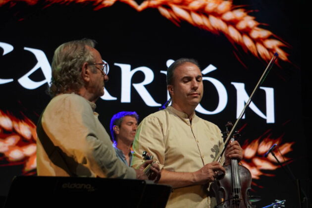 Carri&oacute;n Folk B&aacute;ilalo Palencia San Antol&iacute;n. Fotos: Aida Acitores